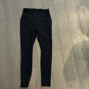 Fabletics Motion 365 Leggings size M